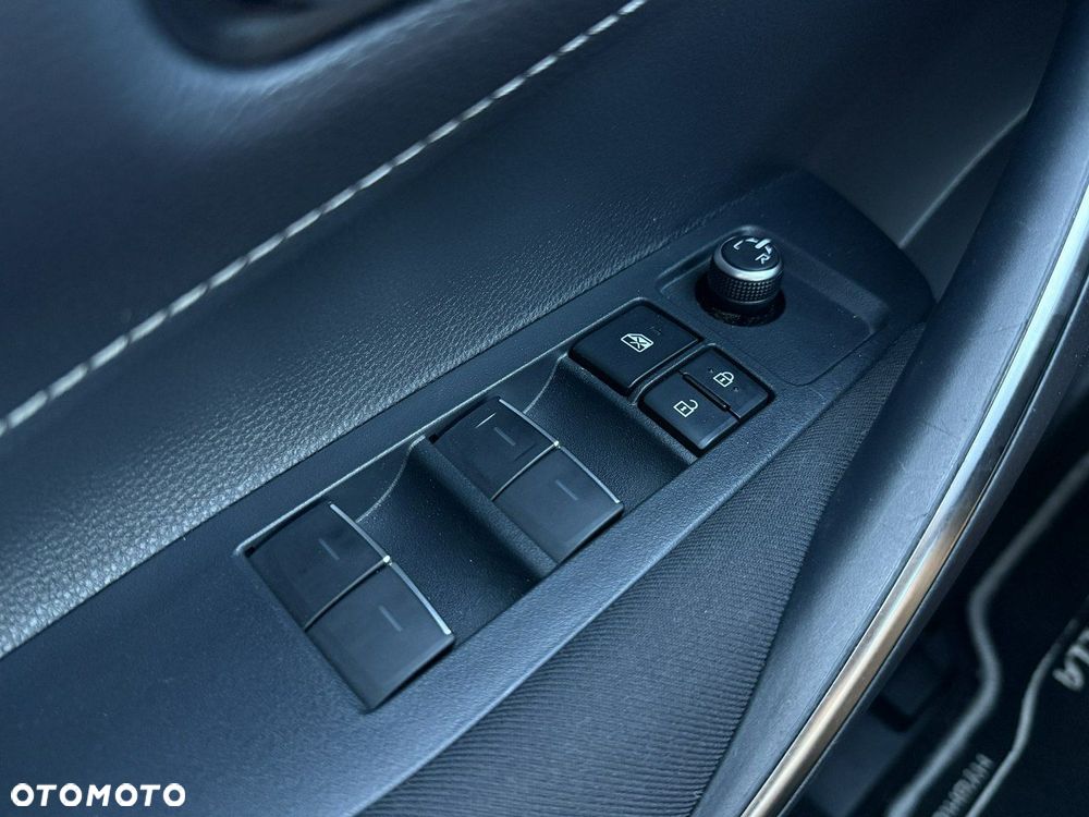 Toyota Corolla 1.8 Hybrid Comfort - 29