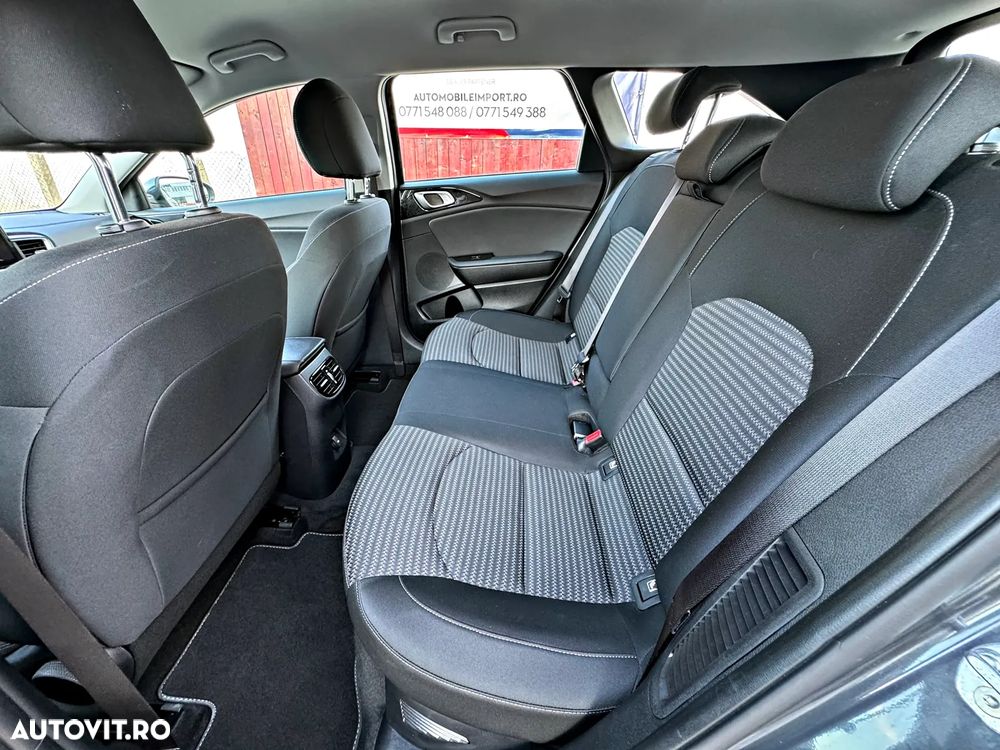 Kia Ceed - 7