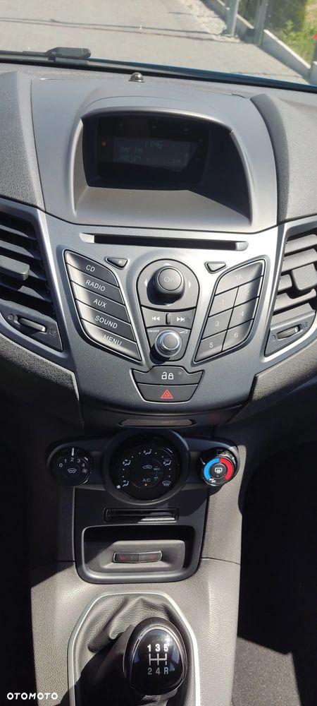 Ford Fiesta 1.25 Ambiente - 16