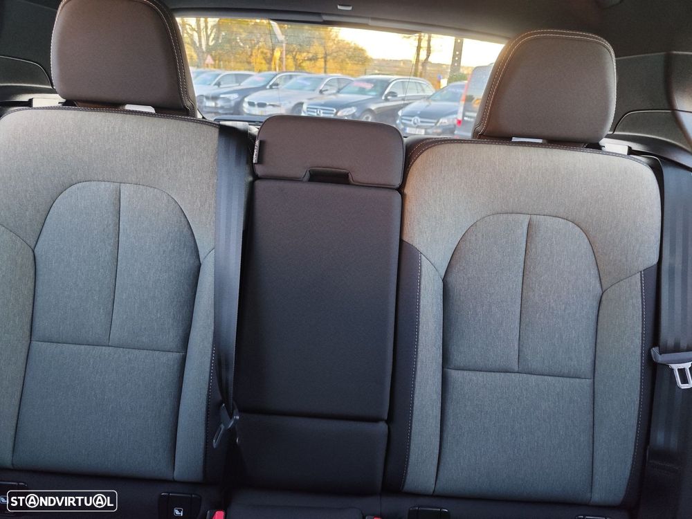 Volvo XC 40 1.5 T4 PHEV Essential - 26