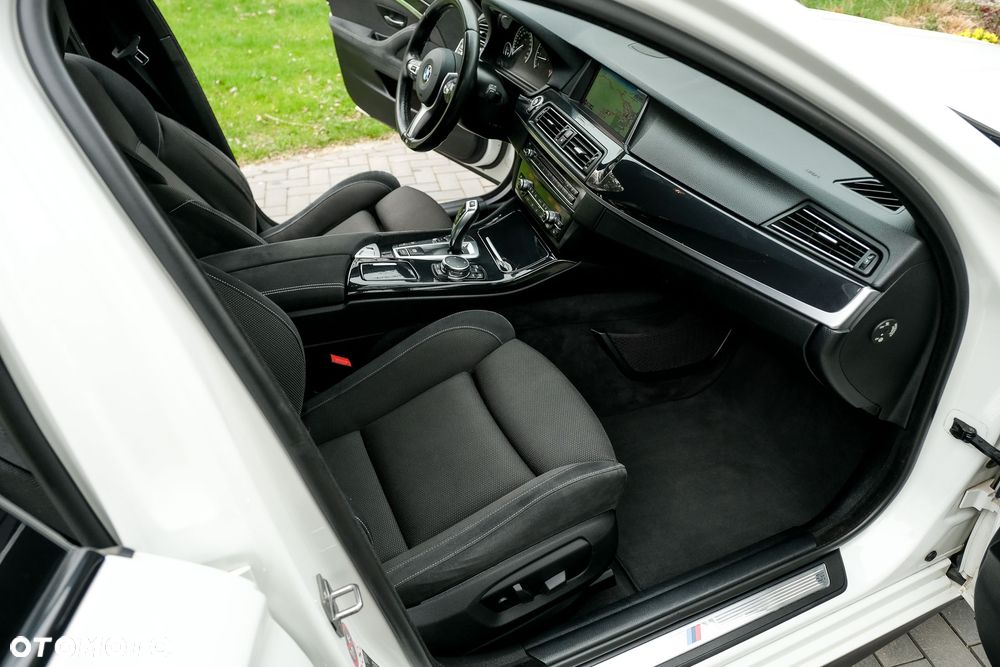 BMW Seria 5 - 28
