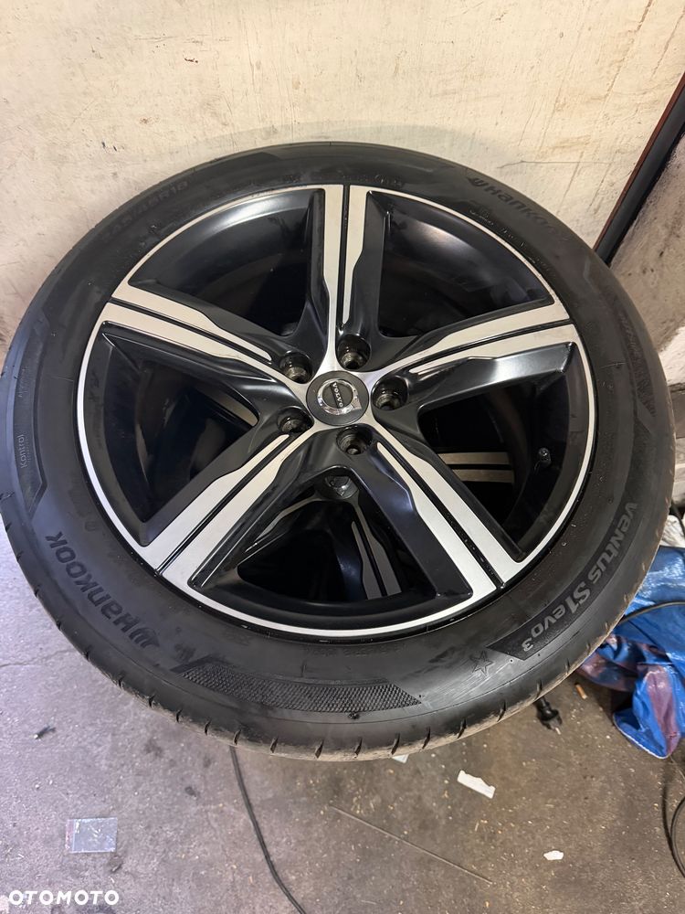Volvo V90 D3 R-Design - 25