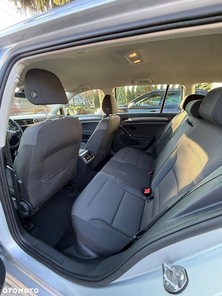 Volkswagen Golf VII 1.6 TDI BMT Comfortline - 10