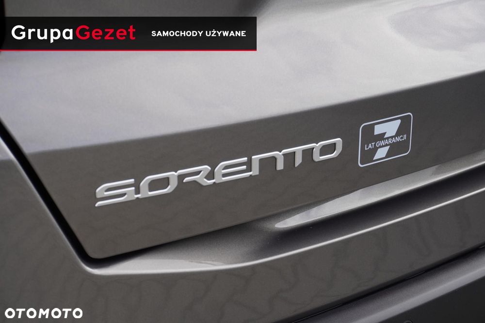 Kia Sorento - 12