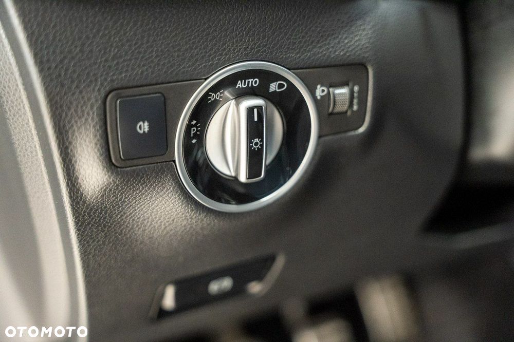 Mercedes-Benz Klasa B 200 CDI (BlueEFFICIENCY) - 21