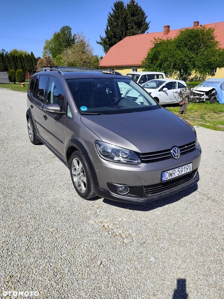 Volkswagen Touran 1.4 TSI Cross - 2