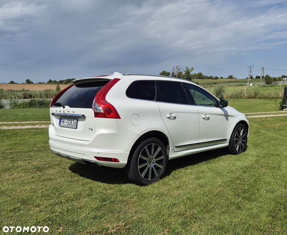 Volvo XC 60 - 8