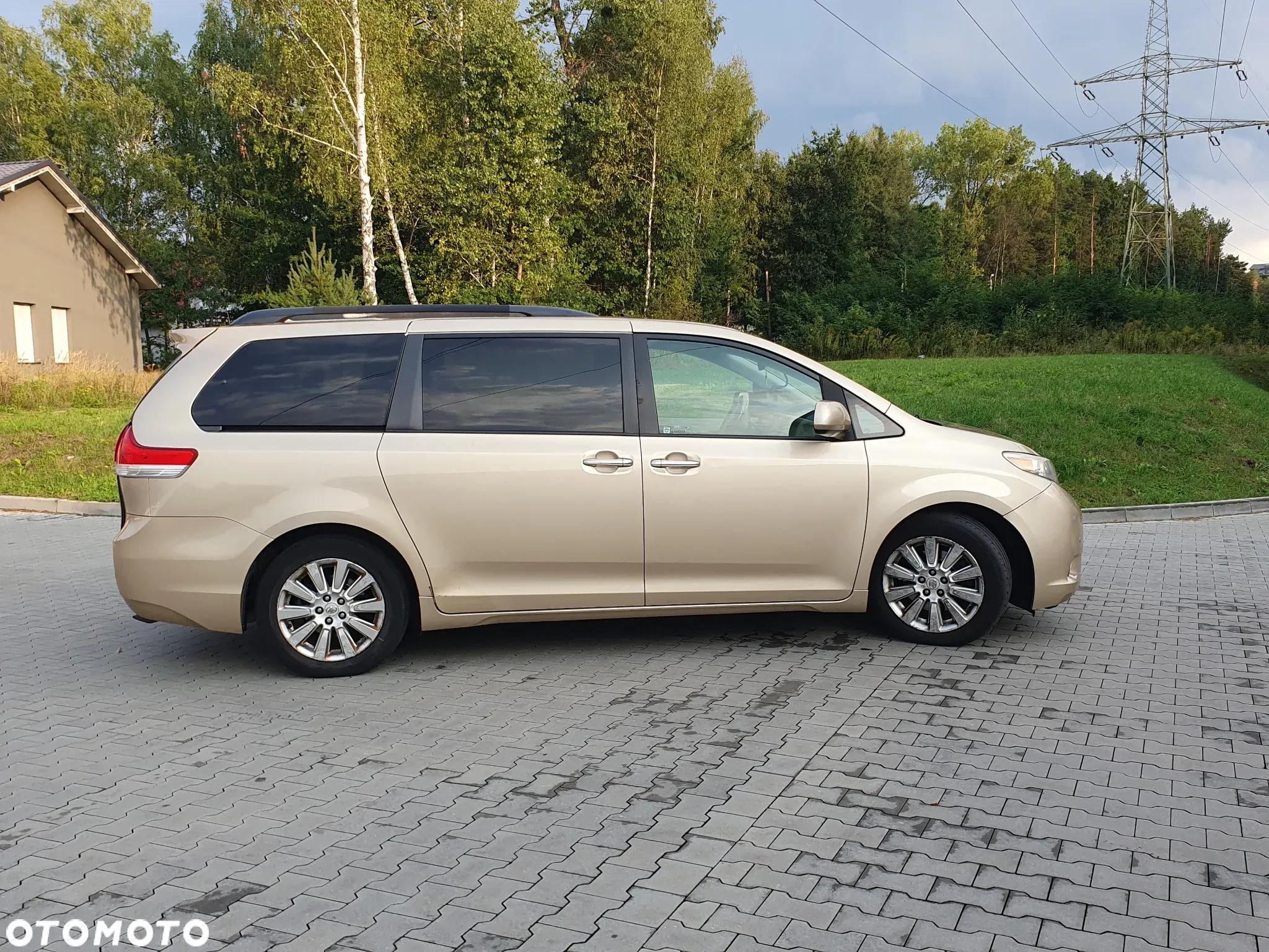 Toyota Sienna 3.5 V6 Limited AWD - 12