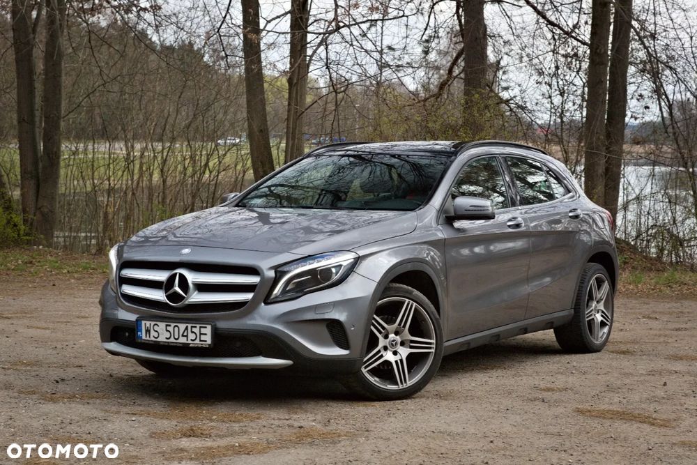 Mercedes-Benz GLA 200 7G-DCT