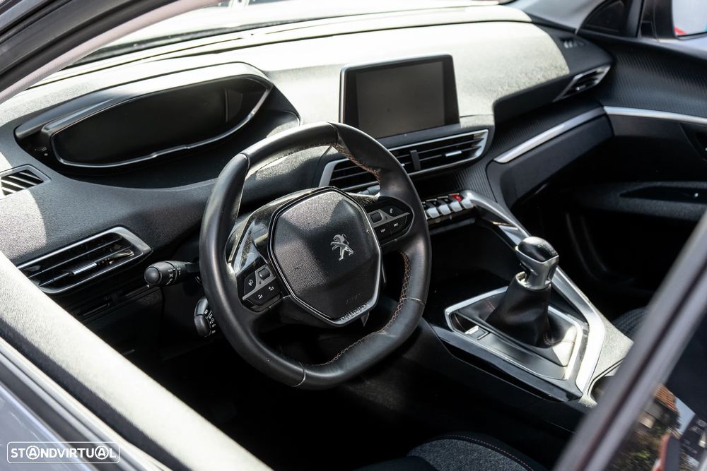 Peugeot 3008 PureTech 130 Stop & Start GPF Active Business-Pack - 16