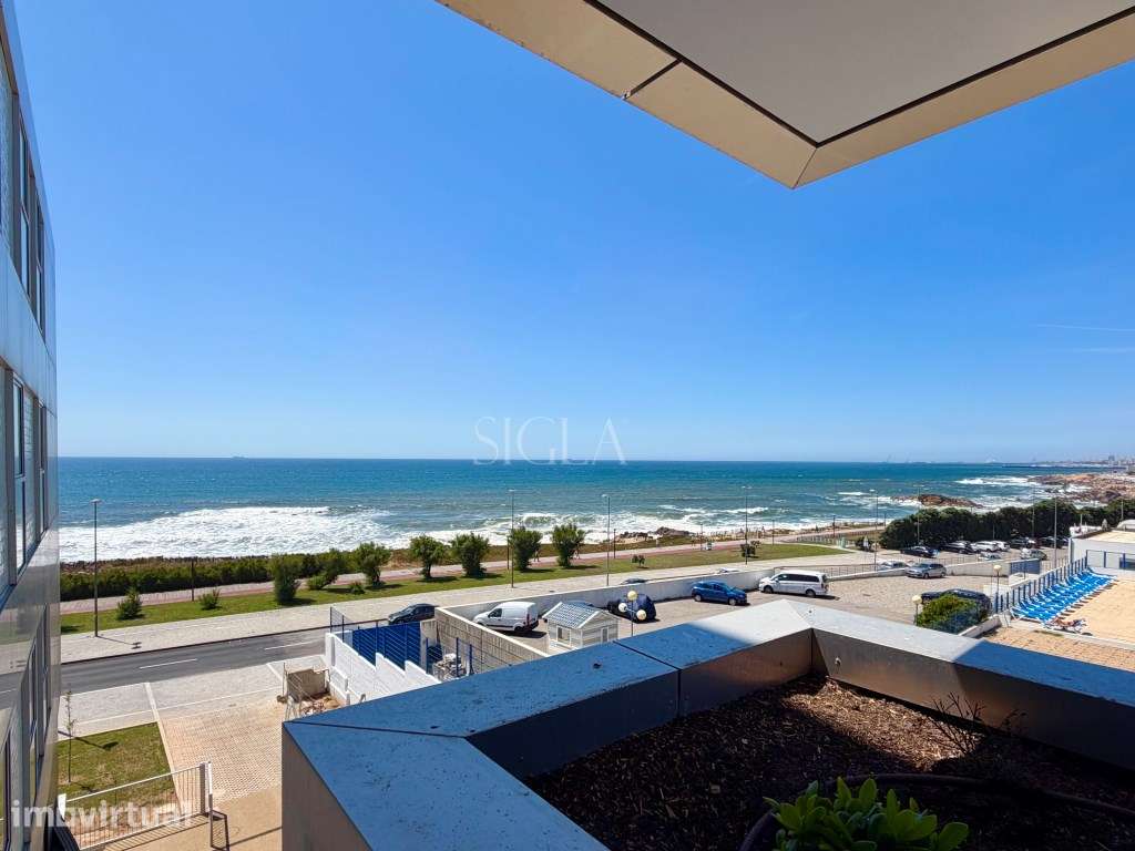 T1 em Primeira Linha de Mar - Grande imagem: 2/25