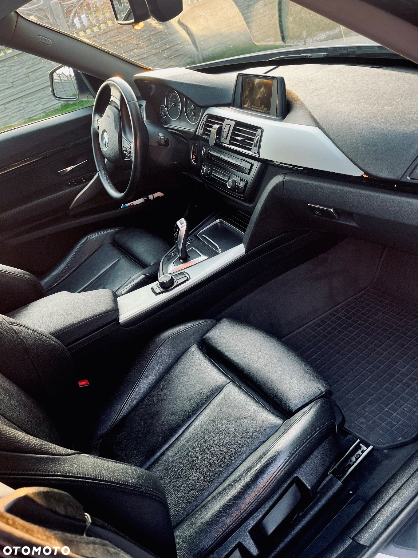 BMW 3GT 320d Luxury Line - 11