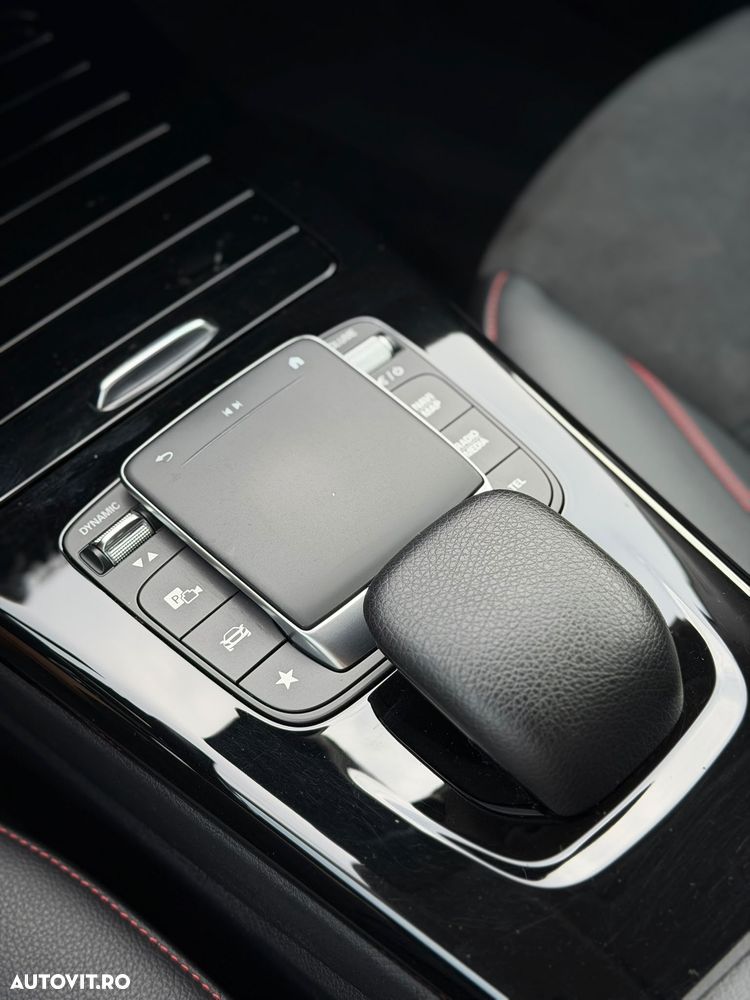 Mercedes-Benz A 250 e 8G-DCT - 15