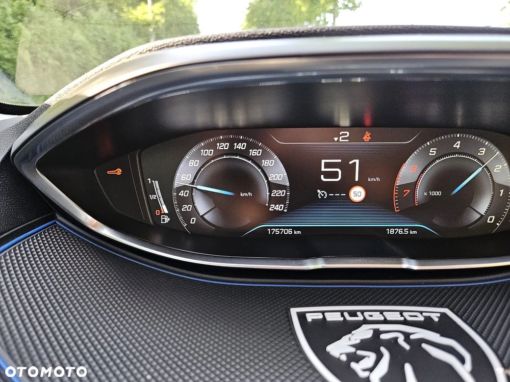 Peugeot 5008 1.2 PureTech Allure S&S - 29