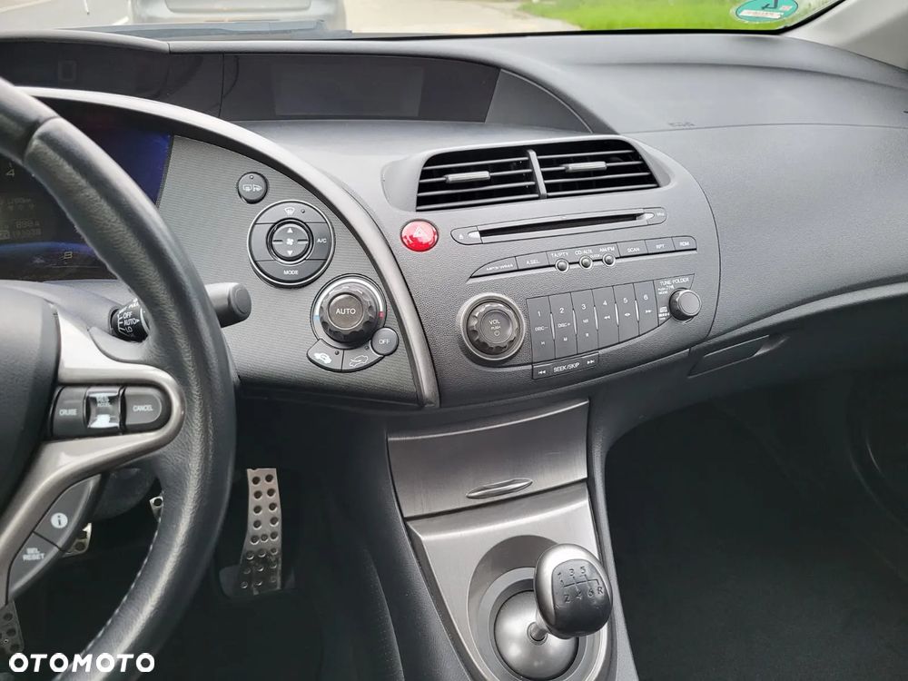 Honda Civic 1.8i-VTEC Comfort - 17
