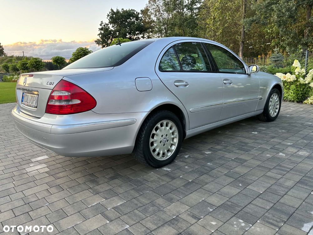 Mercedes-Benz Klasa E - 6
