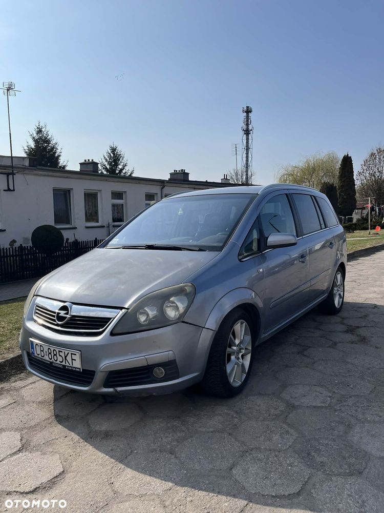 Opel Zafira 1.9 CDTI - 1