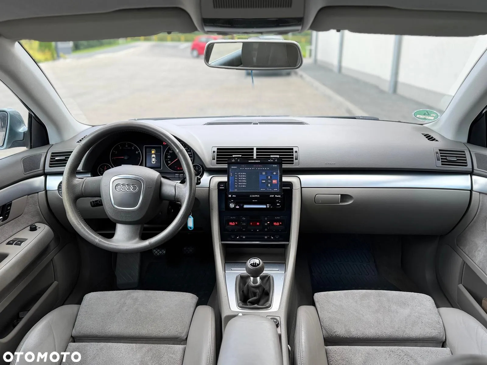 Audi A4 ver-1-8t - 19