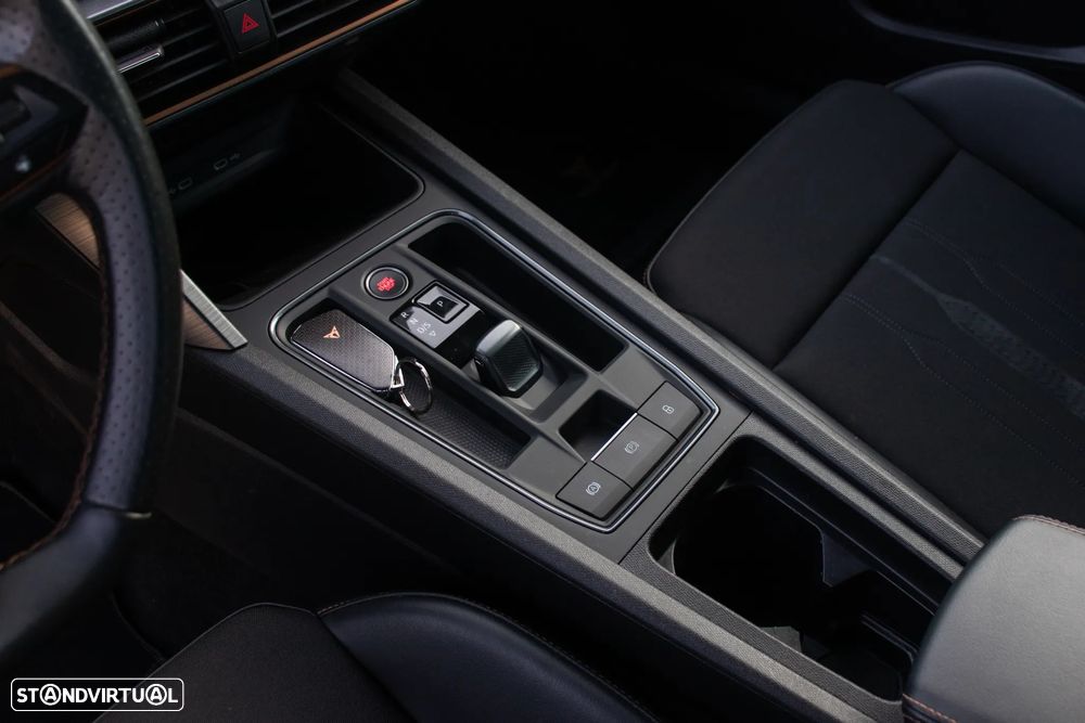 Cupra Formentor 1.4 e-Hybrid DSG Priority - 11