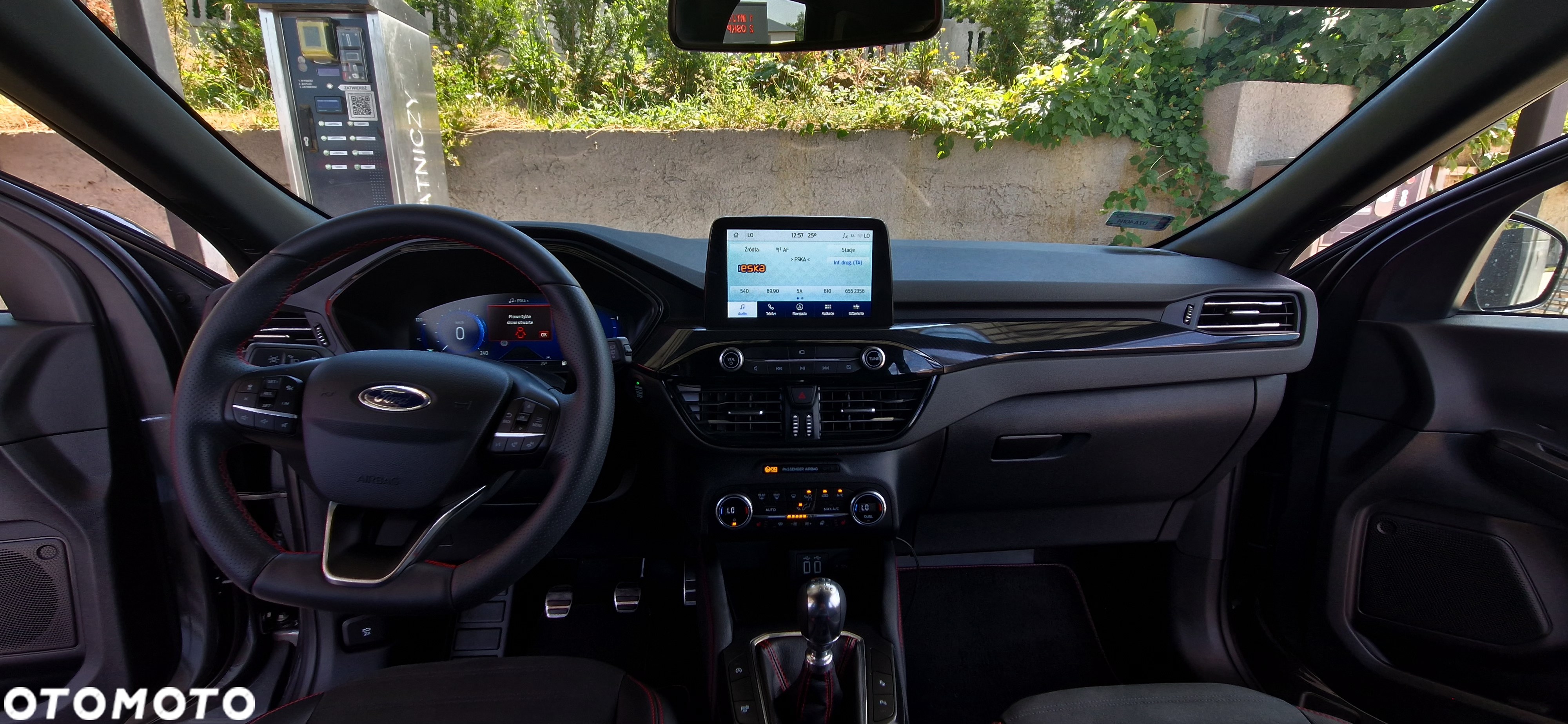 Ford Kuga 1.5 EcoBoost FWD ST-Line - 14