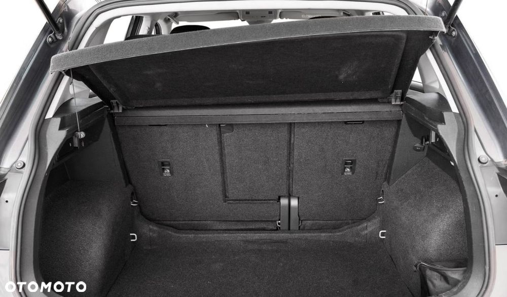 Volkswagen Tiguan 2.0 TDI SCR 4MotION DSG R-Line - 19