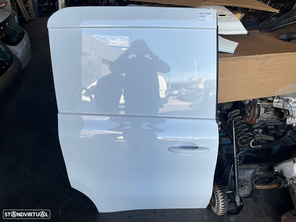 Renault Kangoo III 2025 - PORTA LATERAL CORRER - PT542 - 1