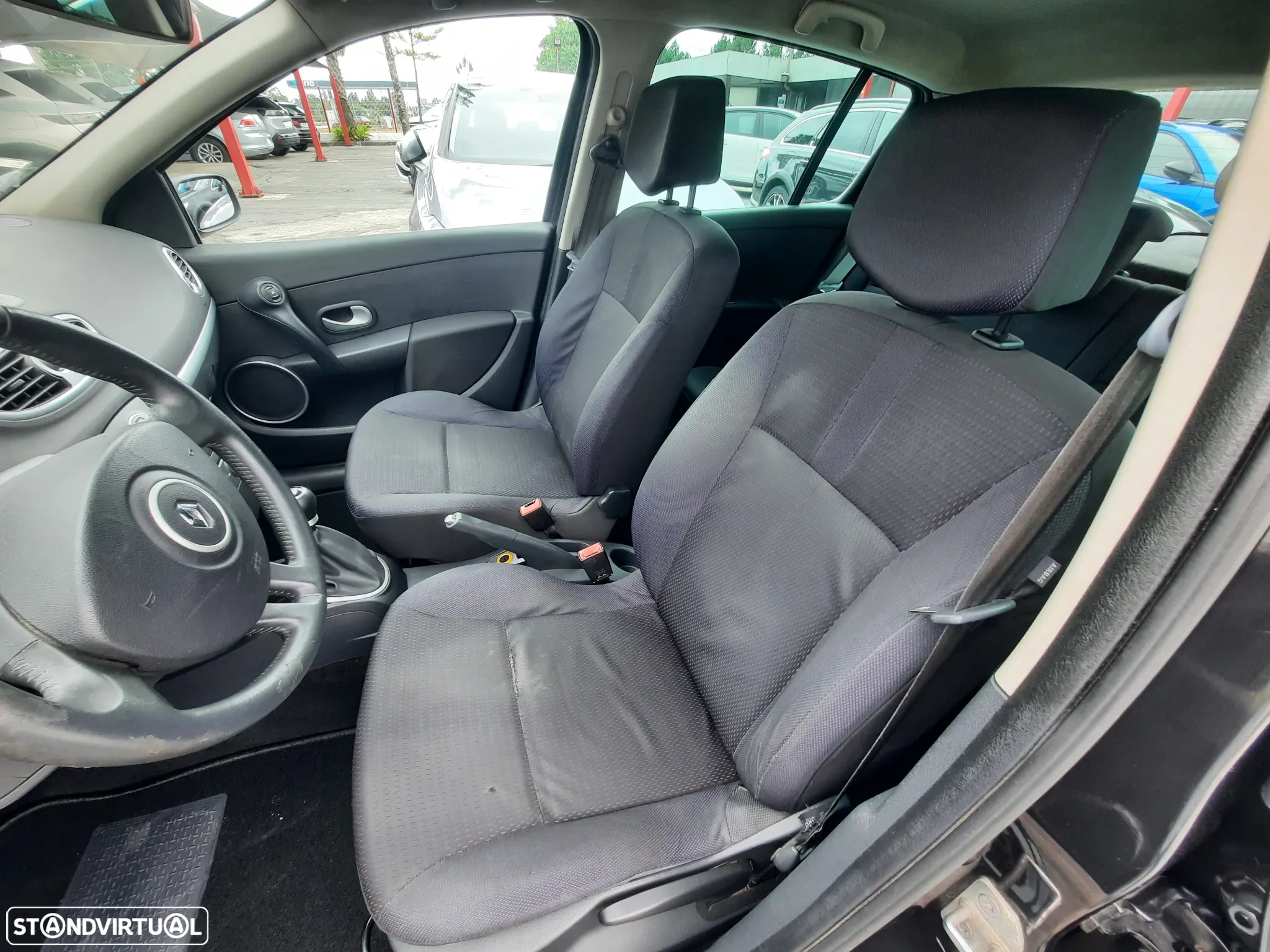 Renault Clio 1.5 dCi Dynamique - 5