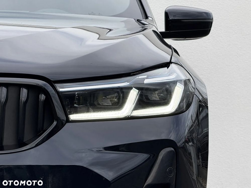 BMW 6GT - 7