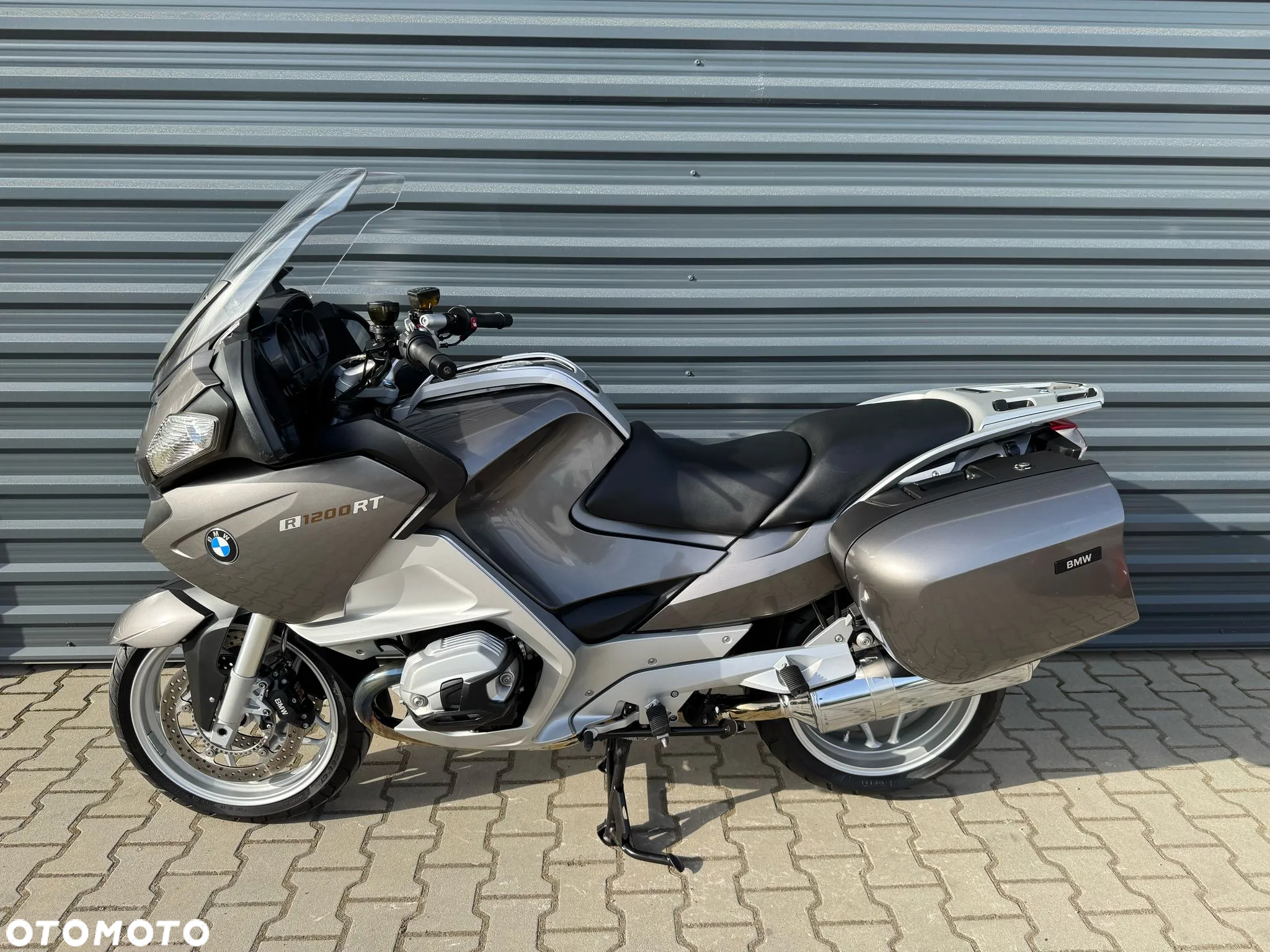 BMW R - 4