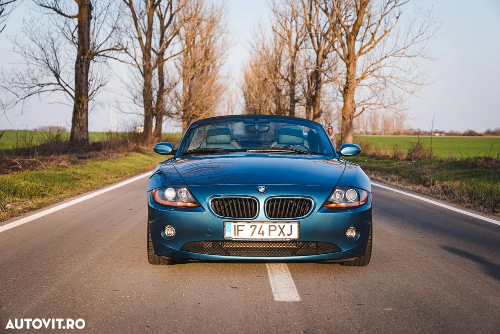 BMW Z4 2.5i - 4