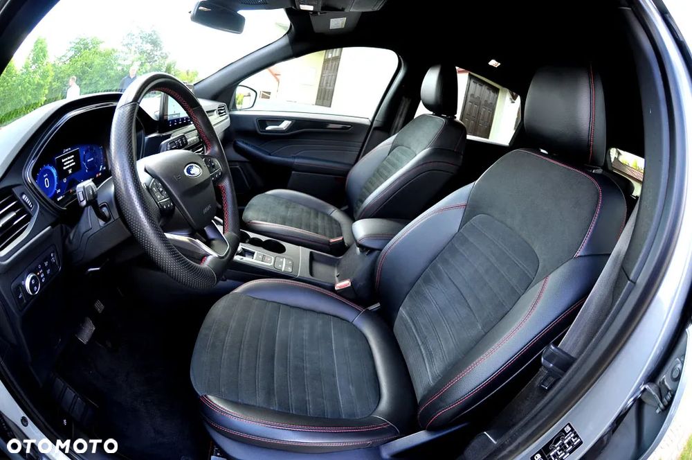 Ford Kuga 2.0 EcoBlue AWD ST-Line X - 2