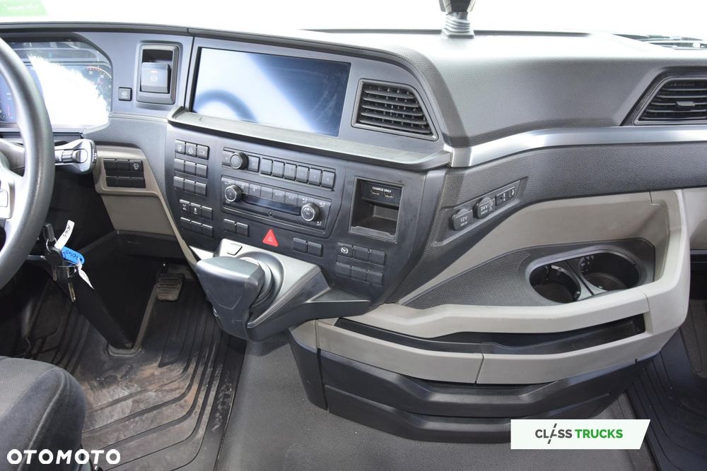 MAN TGX 18.480 GX Adaptive Cruise Control - 11