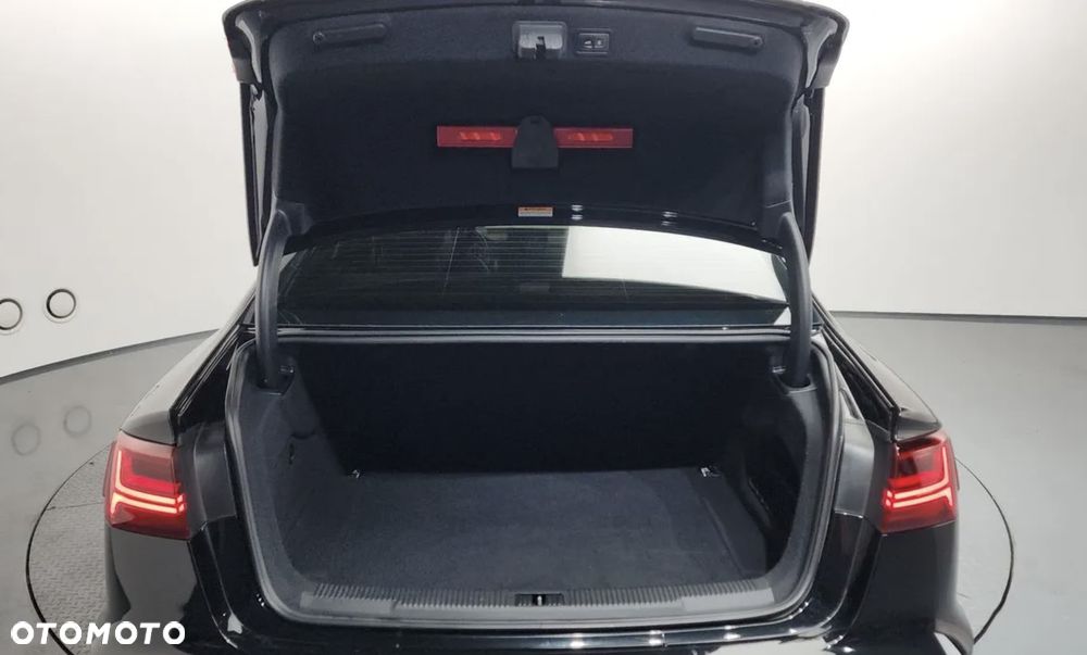 Audi A6 Avant - 8