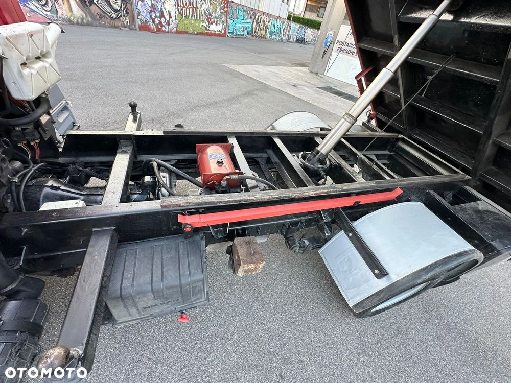 Nissan Cabstar 35.13 Wywrotka/Kiper 3-Stronny ! Oryginał  ! Bez Korozji   Z Włoch  ! - 9