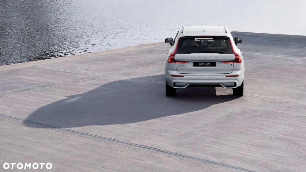 Volvo XC 60 B5 B AWD Plus Dark - 3