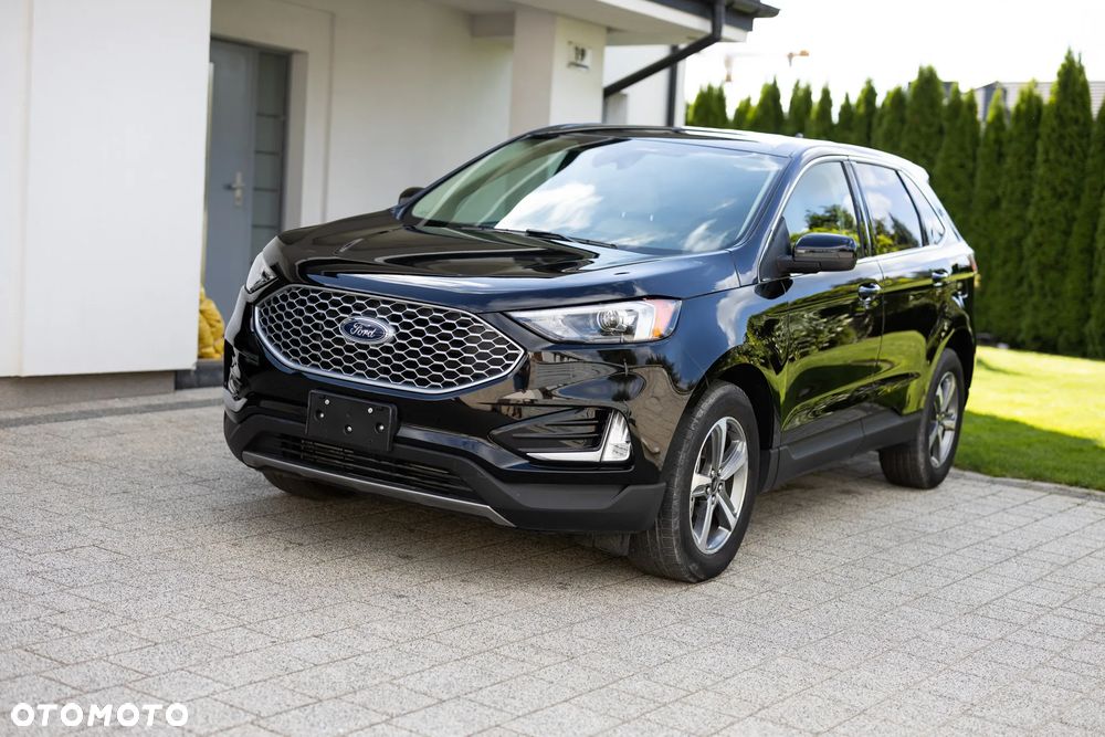 Ford Edge - 2