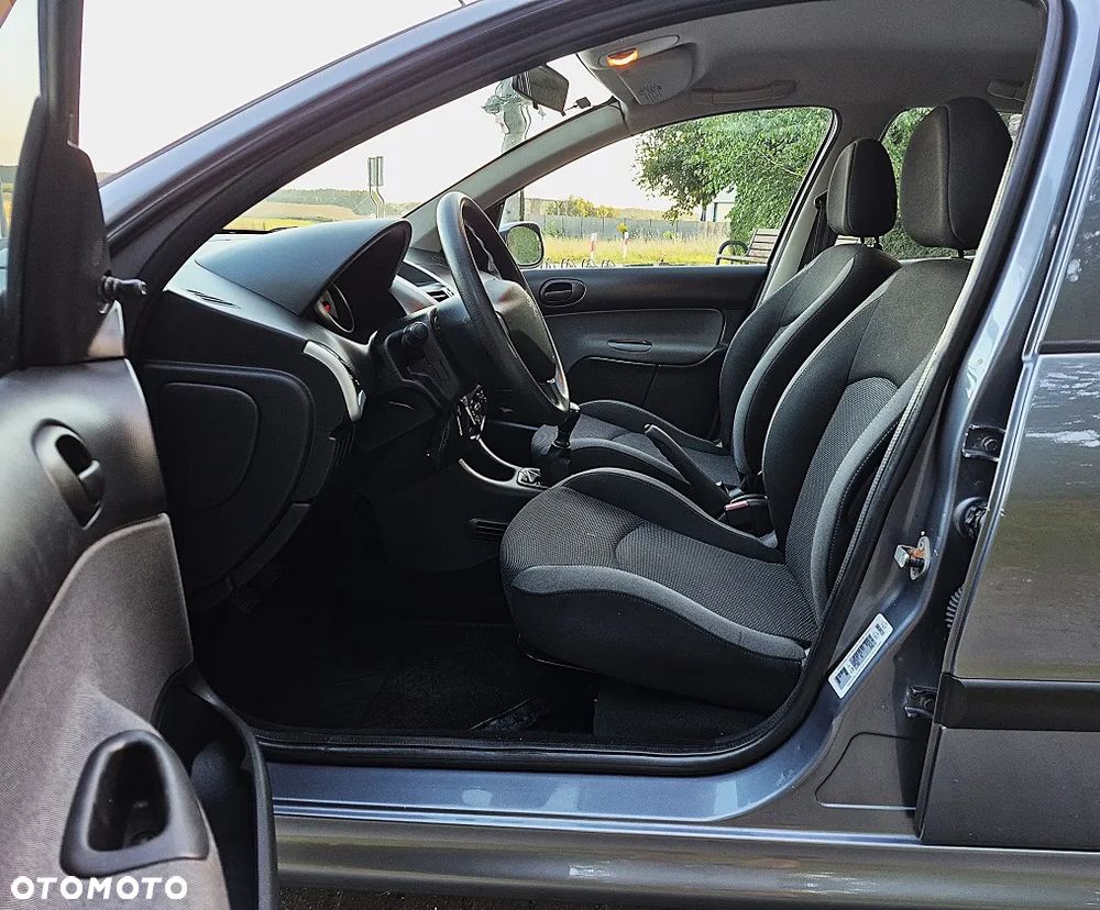 Peugeot 206 plus 60 Generation - 10