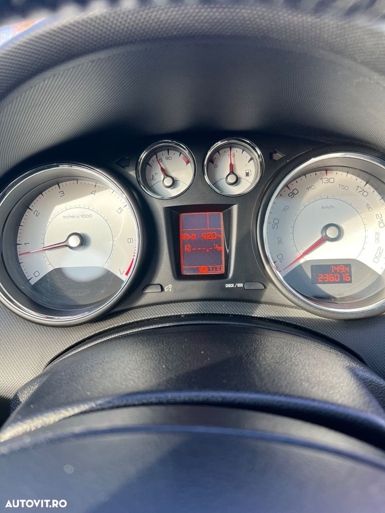 Peugeot 308 120 VTi Sport - 3