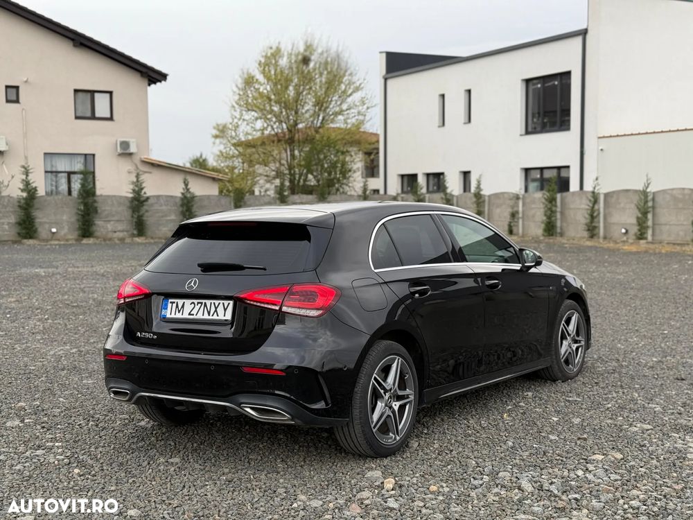 Mercedes-Benz A 250 e 8G-DCT Edition 2021 - 10