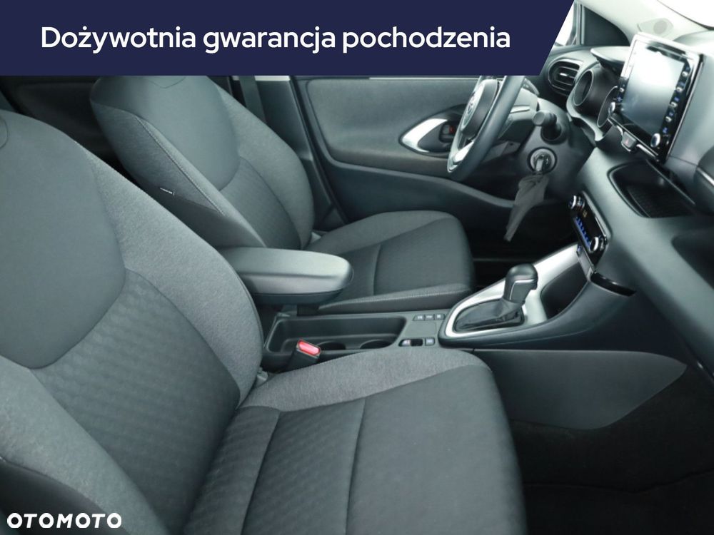 Toyota Yaris - 9