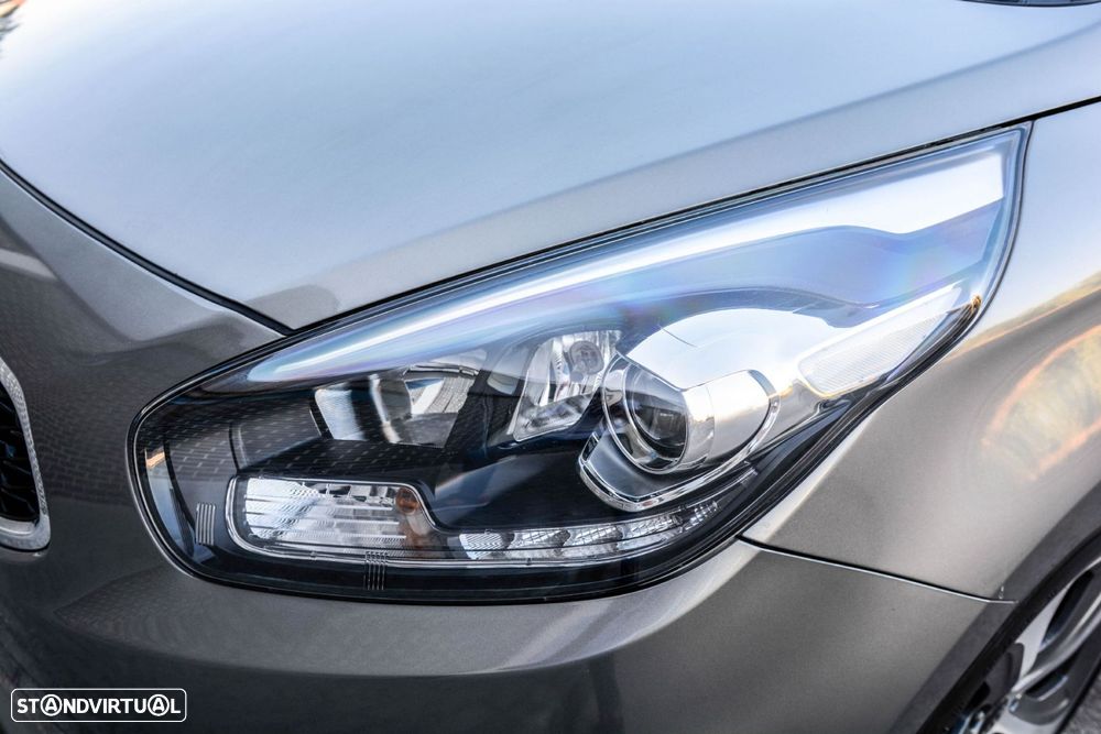 Kia Carens 1.7 CRDi ISG TX - 17