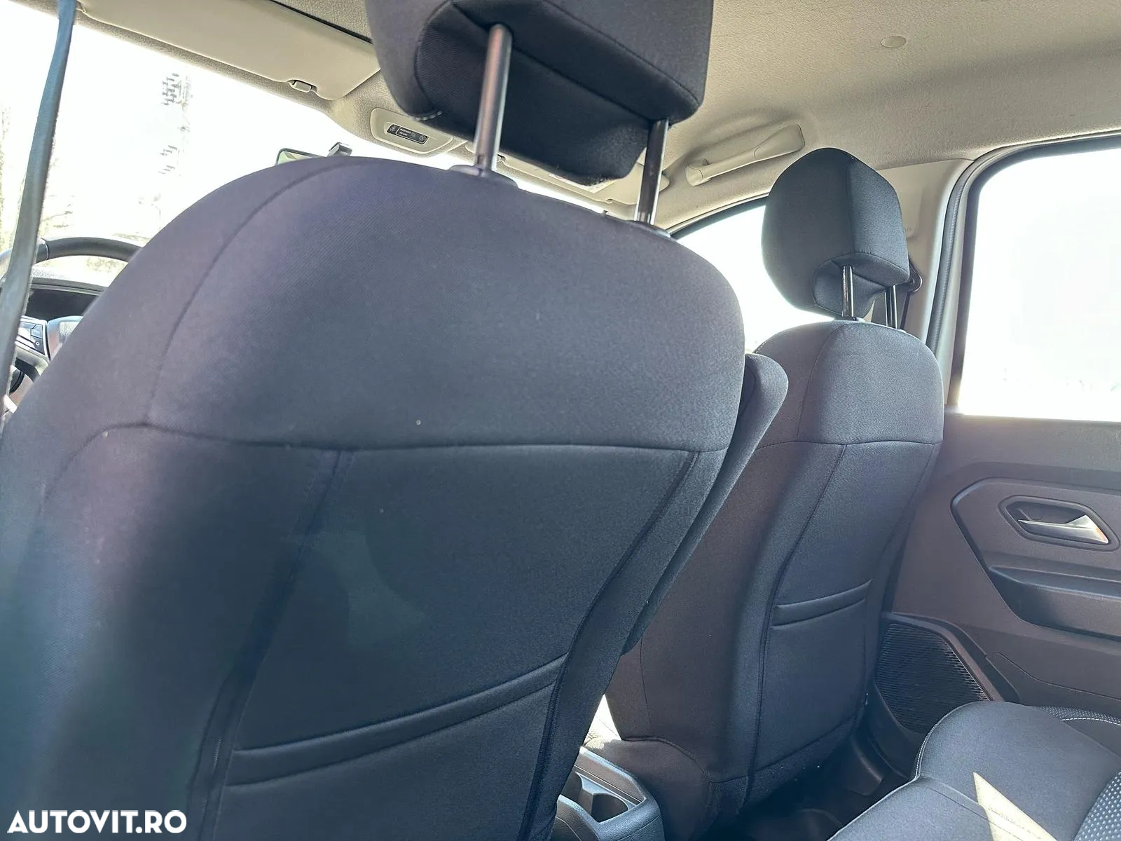 Dacia Duster 1.5 Blue dCi 4WD Comfort - 10