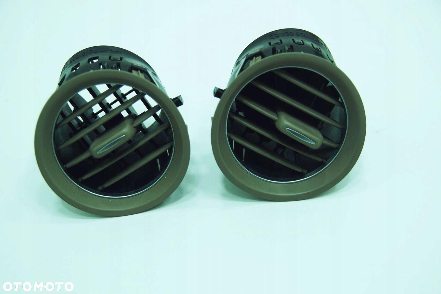 KRATKA NAWIEWU SRODKOWA L/P BEZOWA KPL MERCEDES SL R230 - 11