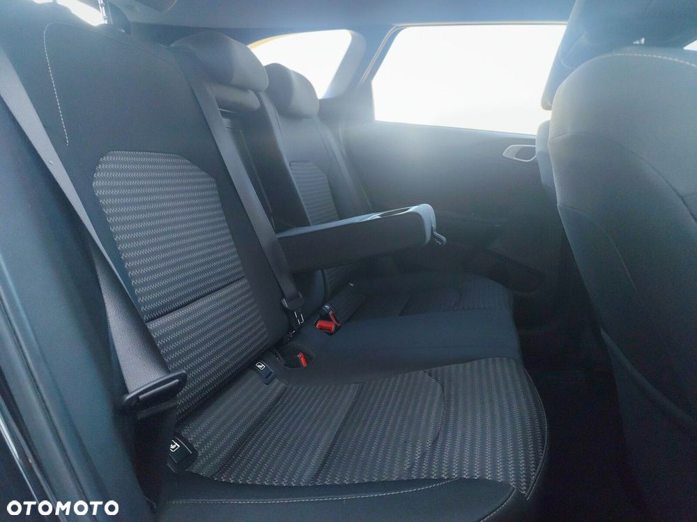 Kia Ceed - 16