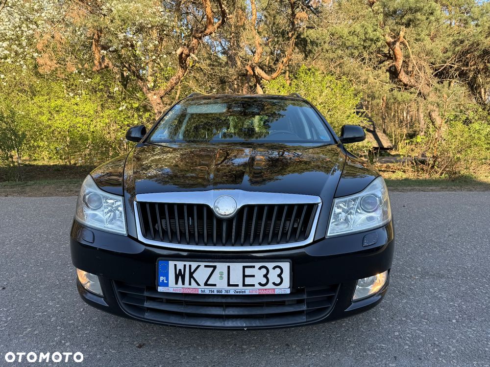 Skoda Octavia 1.8 TSI DSG Laurin & Klement - 5