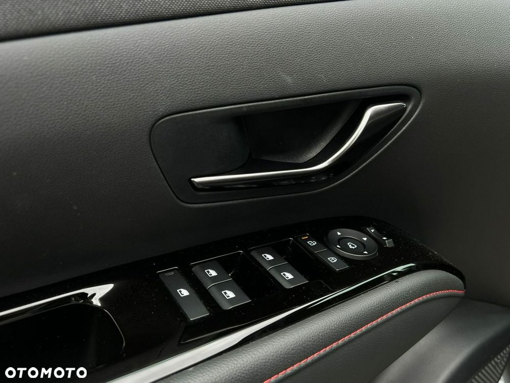 Hyundai Tucson 1.6 T-GDi PHEV N-Line 4WD - 22