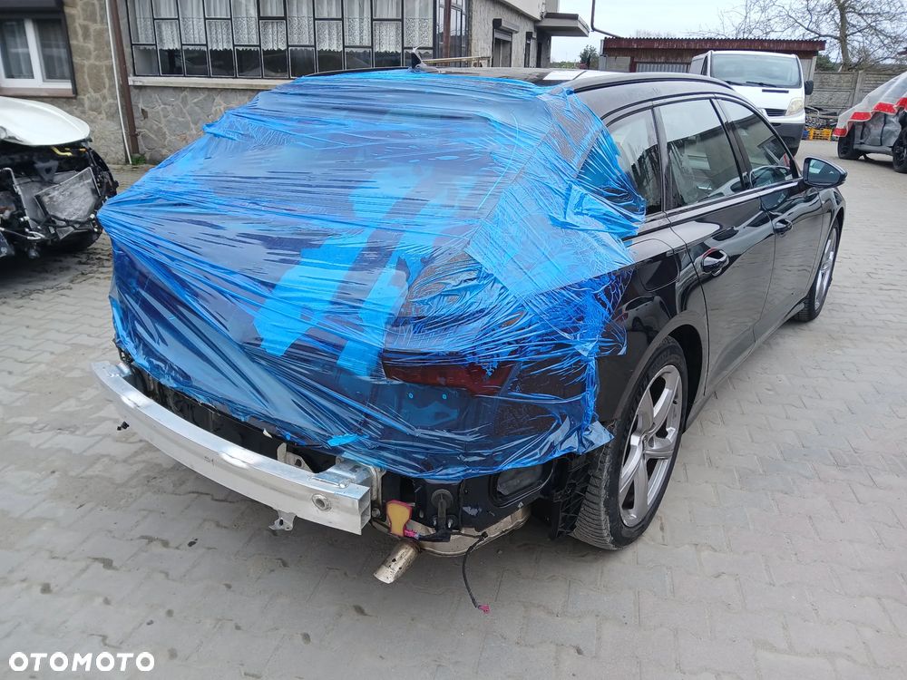 Audi A6 Avant 50 TFSI e quattro S tronic S line - 5