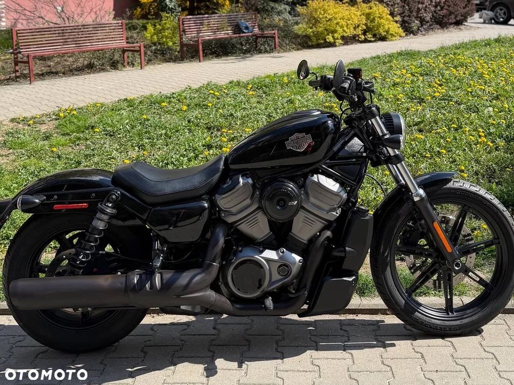 Harley-Davidson Sportster Nightster 975 - 1