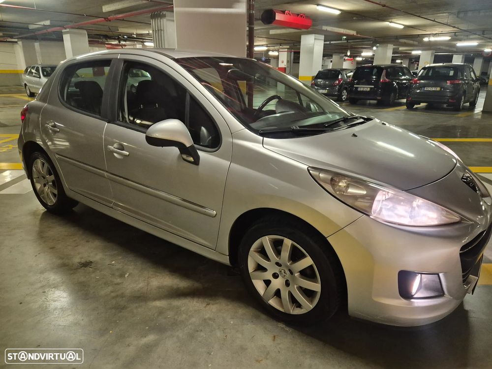 Peugeot 207 1.4 HDi Sport - 5