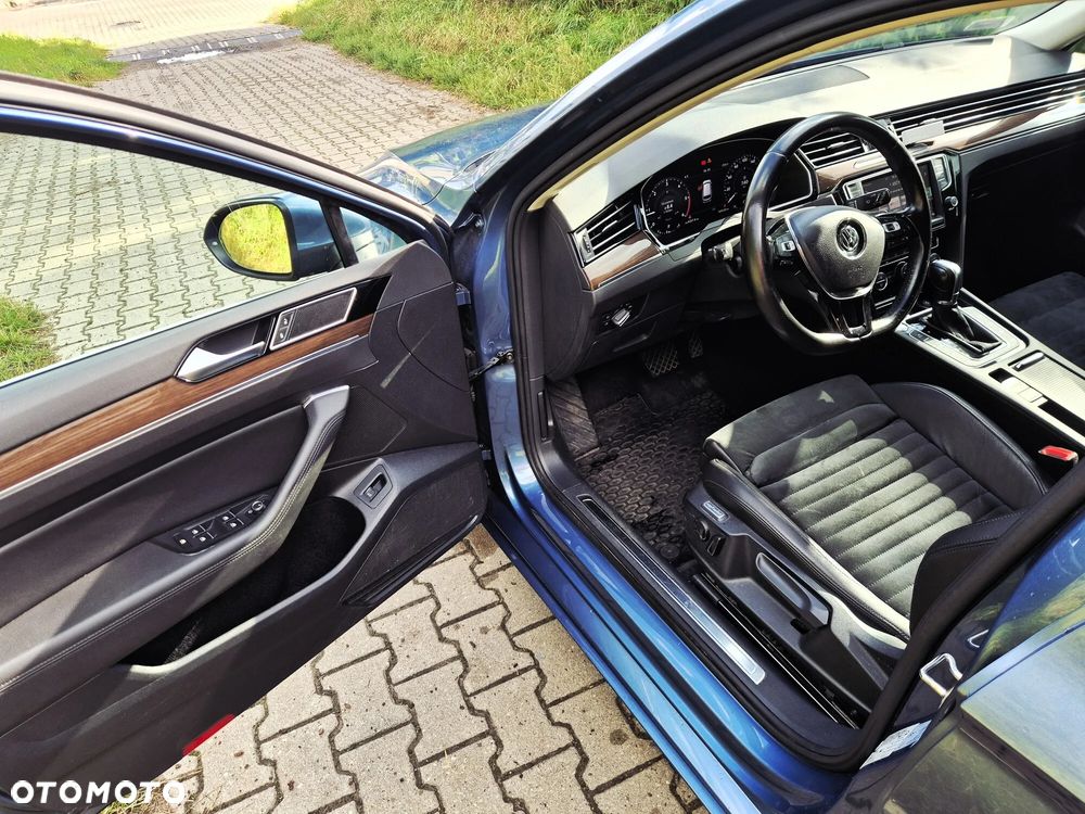 Volkswagen Passat 2.0 TDI BMT Highline DSG - 14